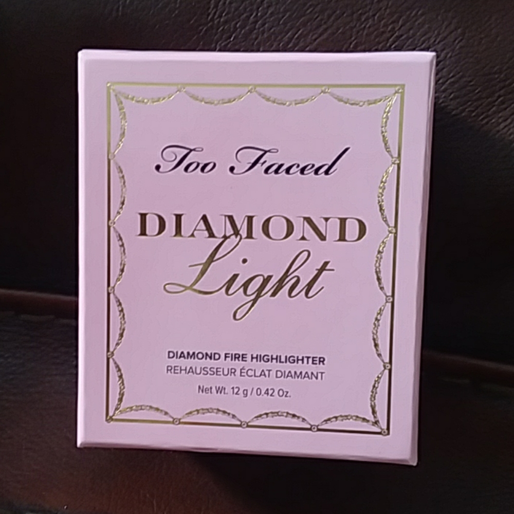 Too Faced Diamond Highlighter
